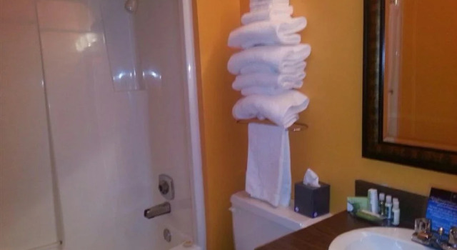 The Walla Walla Inn, Prenota Hotel Baudette Minnesota