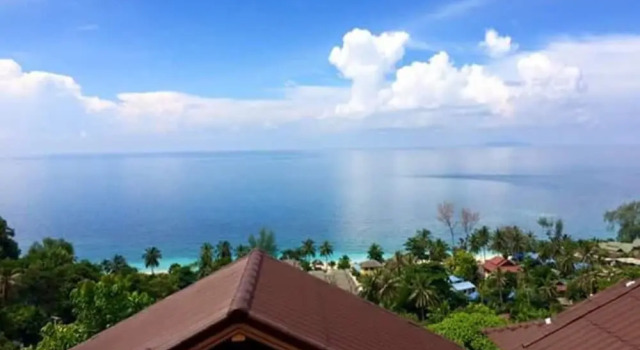 Трёхместный номер Deluxe с видом на море Haad Yao Over Bay Resort