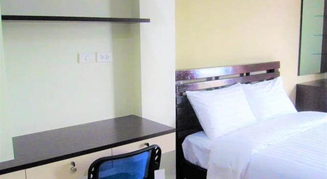 Двухместный номер Standard с балконом Corner One Residence