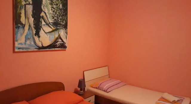 Apartments Limuni