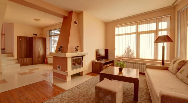 Вилла с 3 комнатами Redenka Holiday Club