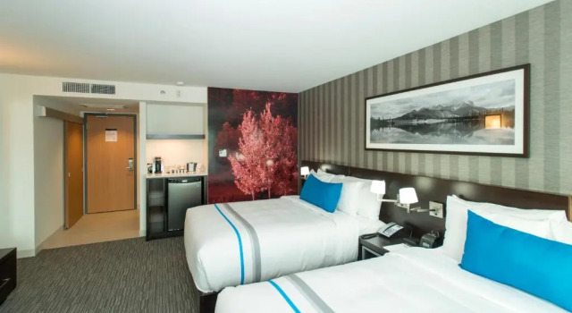 Четырёхместный номер Standard The Grand Winnipeg Airport Hotel by Lakeview