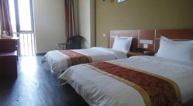 Семейный номер Standard Thank Inn Plus Hotel Suzhou High-Tech Zone Shitang Road
