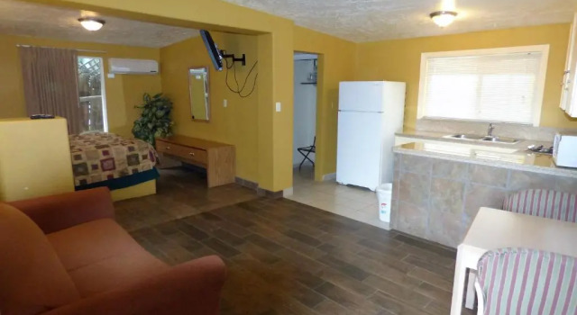 Номер Standard Sands Motel