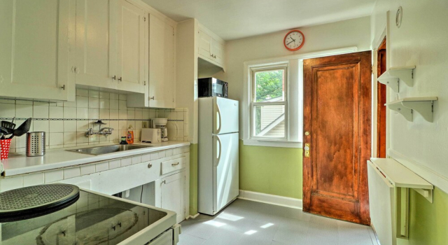 Апартаменты Cozy Duplex: Half Mi to Magic Bag & Woodward Ave!