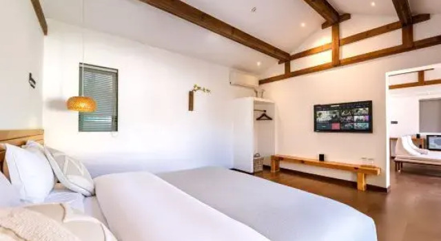 Люкс Out of Yunxin Homestay