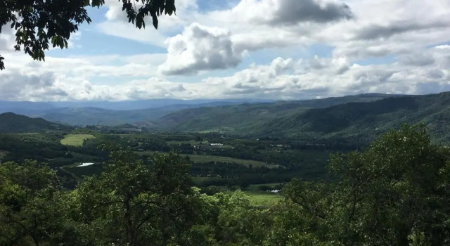 Коттедж с видом на горы Ashbourne Country Escape Hazyview