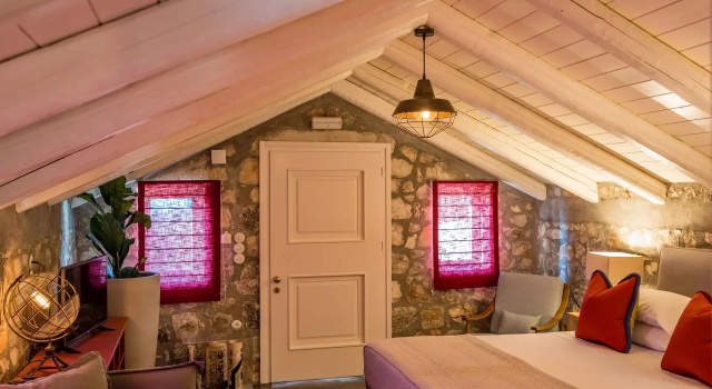 NorthPoint Rooms 1953, Rezervați Hotel Markantonata Grecia