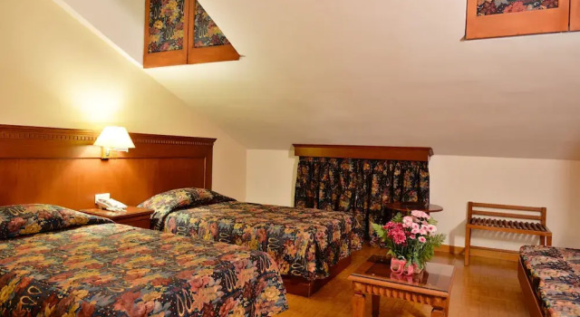 Номер Standard с балконом Le Cedrus Hotel