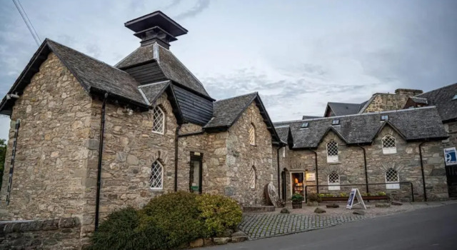 Cozy Newly Renovated Town Centre Apartment, Prenota Appartamento Aberfeldy Perthshire