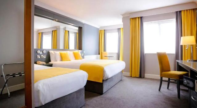 Двухместный номер Standard Claregalway Hotel