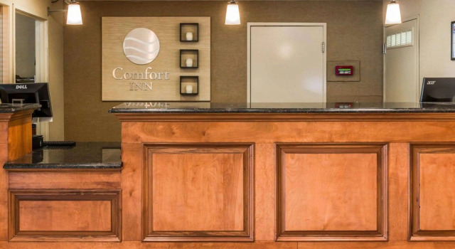 Wingate by Wyndham Utica