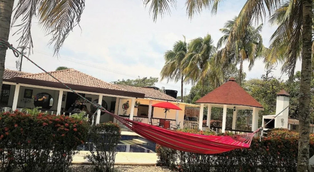 Casa Regis Campestre Finca Agroturistica, Reservar Hotel Hotéis em Llanos com piscina, Piscina