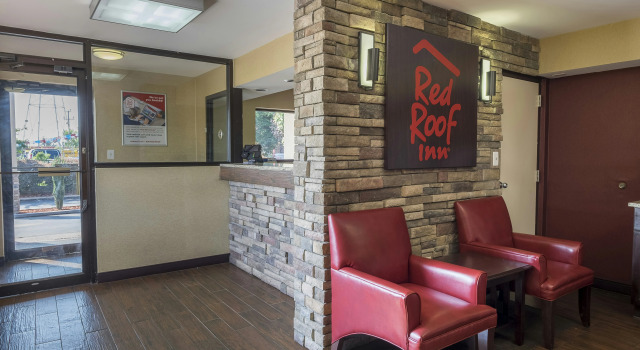 Red Roof Inn Rock Hill, Забронировать Отель Отели Южной Каролины с завтраком, Завтраки