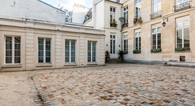 Square du Temple comfort, Забронировать Отель 3-й округ: Маре Париж, рядом с Станция метро Rambuteau