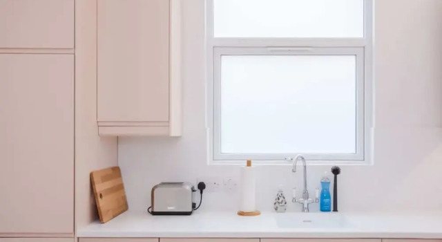 Апартаменты Stylish & Modern 3 Bed Flat in NW London With Garden