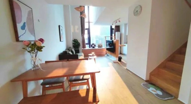 Suite 1 sypialnia dupleks z widokiem na morze Chenglu Homestay