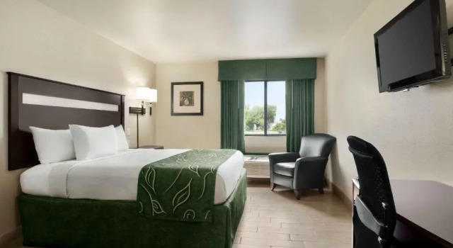 Двухместный номер Standard Baymont by Wyndham Glenwood