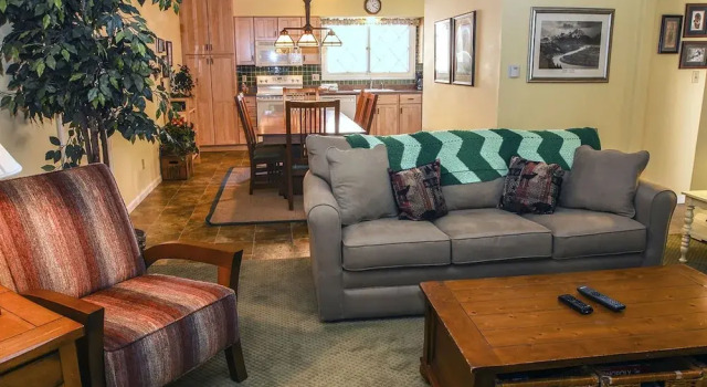 Fawn Valley Inn 2 Bedrooms by Rocky Mountain Resorts, Забронировать Апартаменты/квартира Эстес-Парк Rocky Mountain National Park