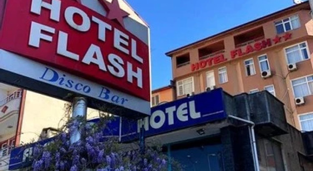Flash Hotel, Varaa Hotelli Hopa Turkin Mustamerenalue