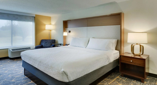 Номер Standard Holiday Inn Staunton Conference Center by IHG