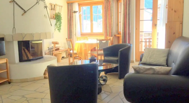 2-Zimmer Ferienwohnung Bünda, Book Hotel Davos-Dorf 