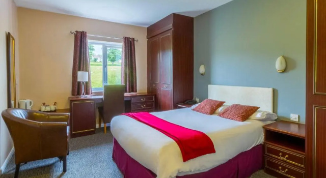 Двухместный номер Standard Springfield Hotel & Health Club