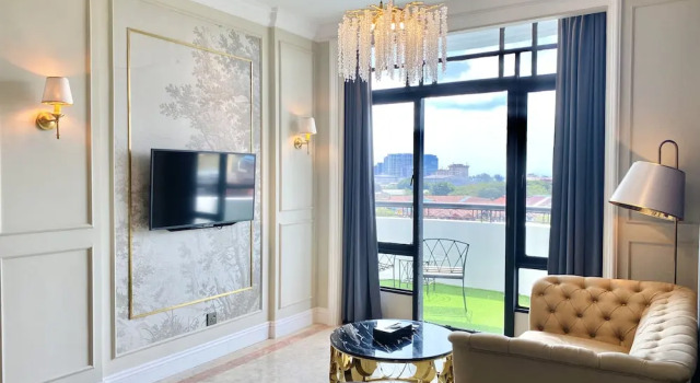 Люкс с 2 комнатами Grand Eska Hotel & Suites Batam