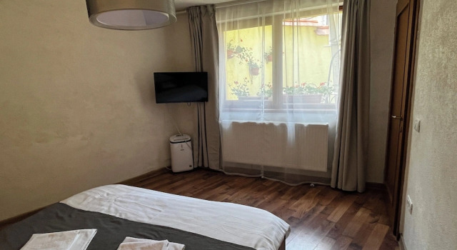 Aki Gray Apartment Serene Oasis, Rezervovat Apartmán Hotely v Prahova Valley s parkováním, Parkování
