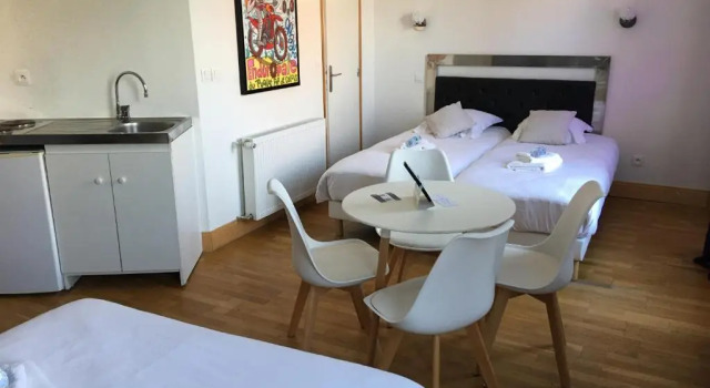 Семейный номер Standard Hôtel les Sables d'Or