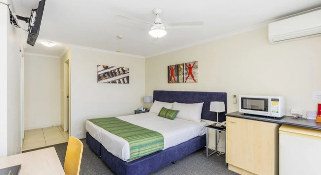 Номер Classic The Wellington Apartment Hotel