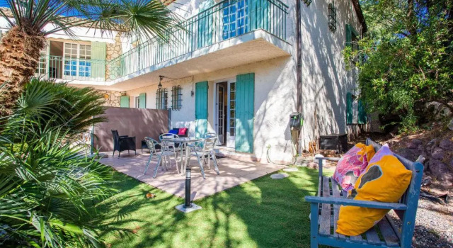 Вилла VILLA JUSTINE VI4239 By Riviera Holiday Homes