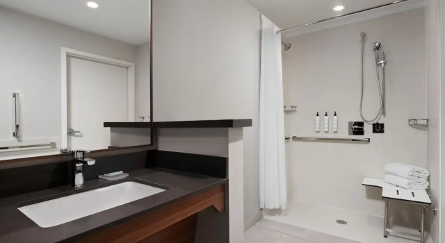 Двухместный номер Standard Fairfield by Marriott Inn & Suites Chino