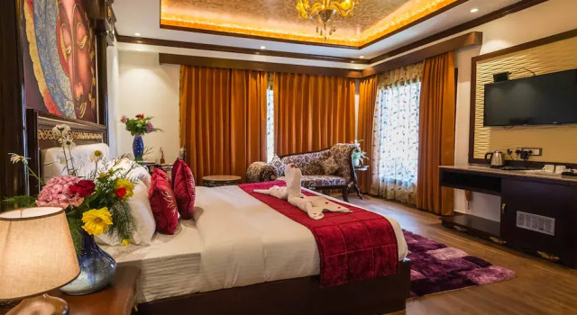 Люкс Royal The Highland Park - A Truly River side Resort