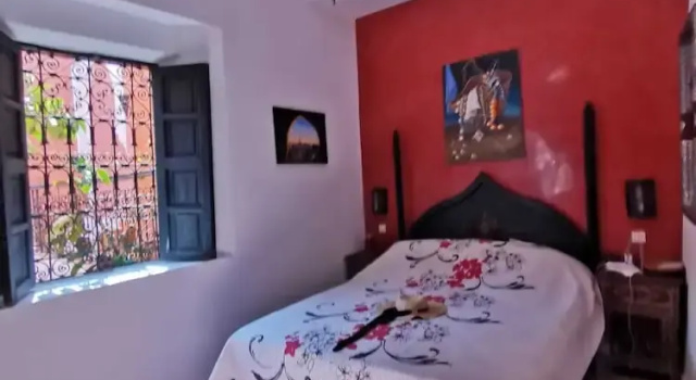 Riad les ANGES DU DESERT, Забронировать Отель Марракеш Марракеш-Тенсифт-Эль-Хауз