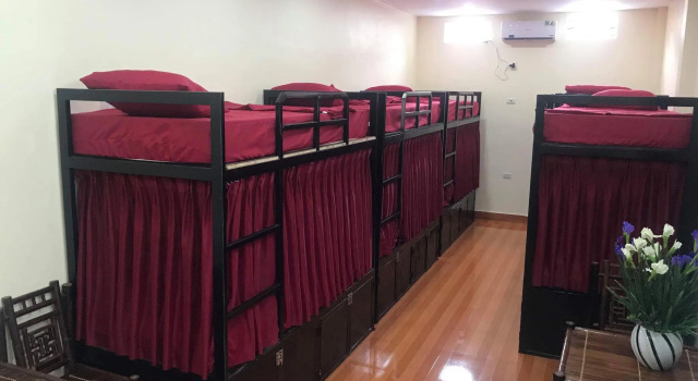 Кровать в общем номере Tam Coc Central Bungalow - Hostel