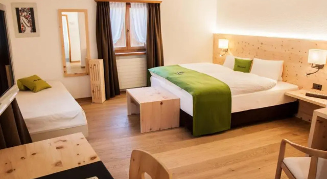 Двухместный номер Standard с балконом Wellnesshotel Liun