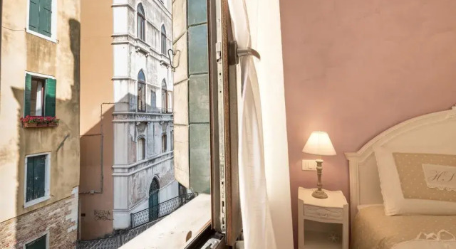 House of Artist, Забронировать Отель Кастелло Венеция