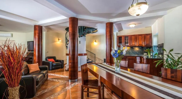 Hotel Forest Hills, Reserva ahora Hotel Zirc Veszprem