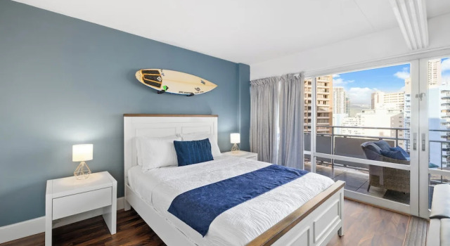Ilikai Hotel Studio
