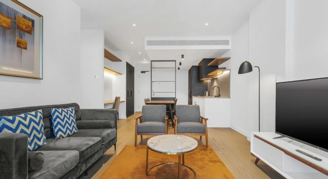 Апартаменты с 3 комнатами с балконом The Eminence Apartments by CLLIX