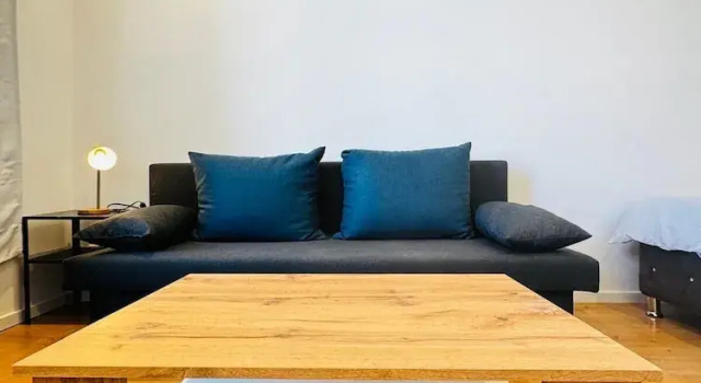 Номер Standard Cozy 3BR Apt Near Kaufpark Alterlaa