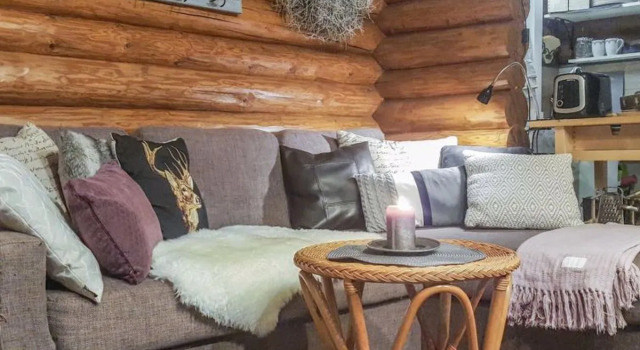 Hilupilttuu, Boek Hotel Tammela Zuid Finland