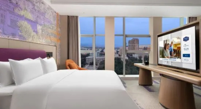 Suite Hampton by Hilton Turpan