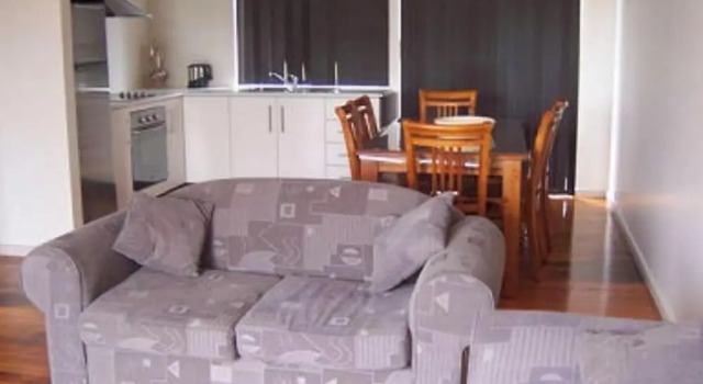 Апартаменты с 3 комнатами Glenaire apartments at Pontifex