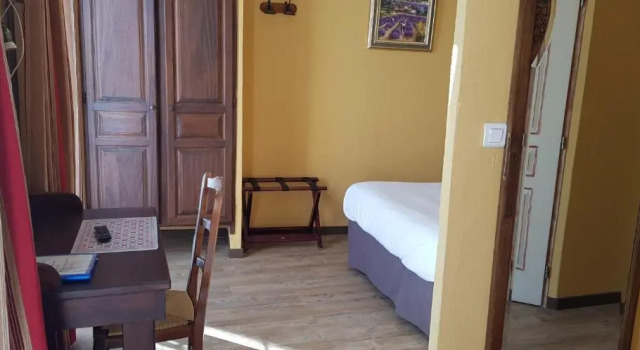 Номер Comfort Logis hôtel du terreau