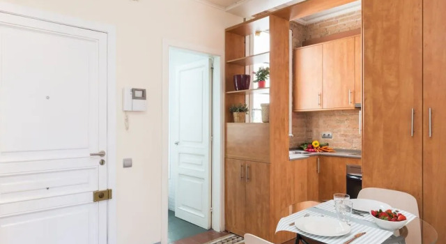 Montaber Apartments - Gran Via-Rocafort, Забронировать Апартаменты/квартира Лес-Корт Барселона, рядом с Парк скульптур