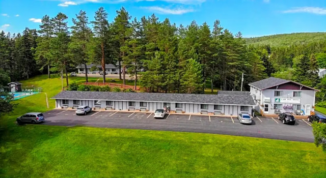 Номер Deluxe Fair Isle Motel & The Nest