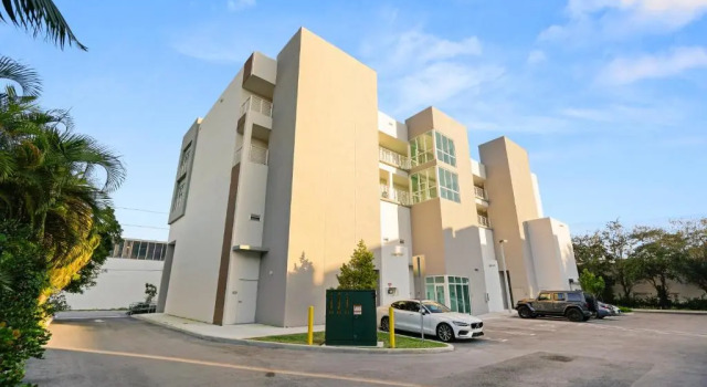 Lofts of Aventura