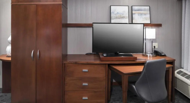 Номер Standard с балконом Courtyard by Marriott West Orange